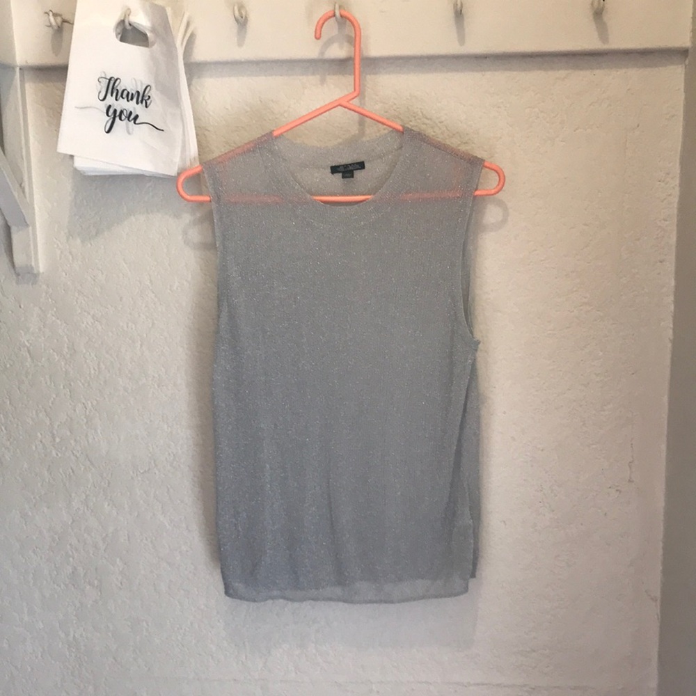 Elegant Gray Sleeveless Top